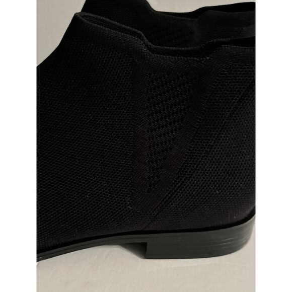 NWOB Vivaia Ryan Pro Square-Toe Boot •41/10• Water-Repellent Ankle Black $199 - Picture 7 of 10